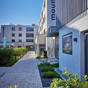 زيارة الفندق